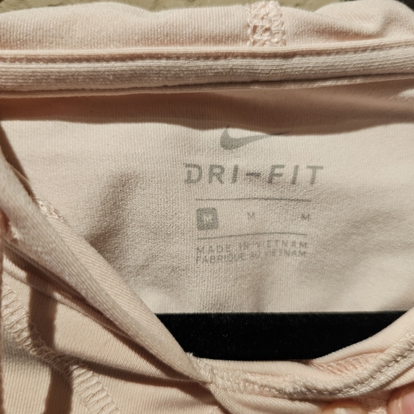 Nike Blush Pink Cropped Hoodie Size Medium - Picture 2 of 4